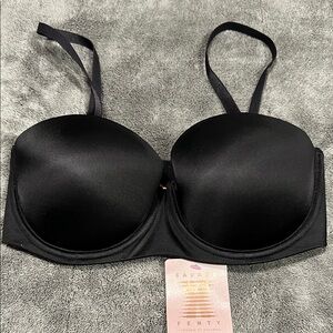 Savage X Fenty Black T-Shirt Bra with Molded Cups